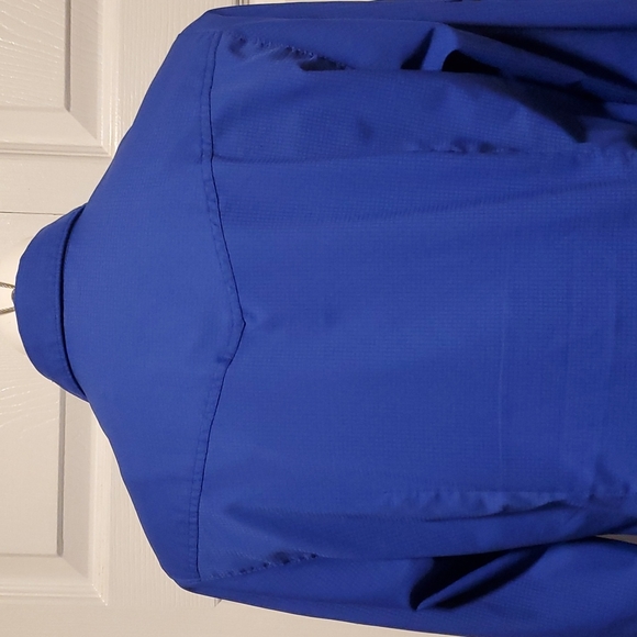 Columbia Sportswear Company Omni-Shade Women's Button Down Long Sleeve - Large - Picture 6 of 7